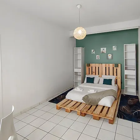 Le Petit Stanislas I, Calme & Original נאנסי