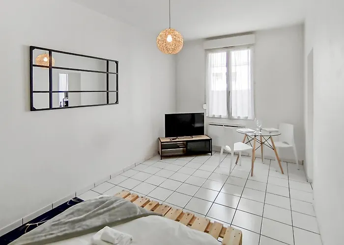 公寓 Le 1, Calme & Original A Centre 南锡