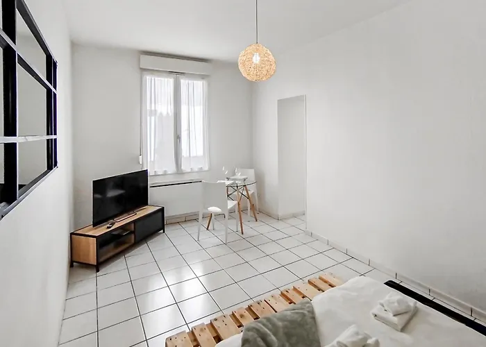 公寓 Le 1, Calme & Original A Centre *